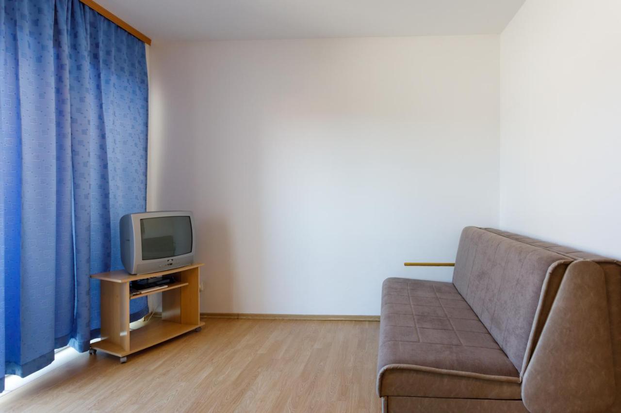 Apartments Lacic Krk Town Buitenkant foto