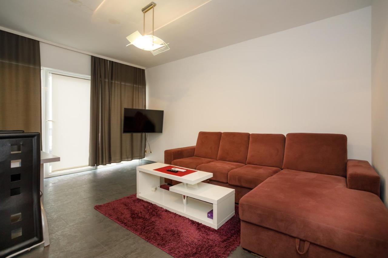 Apartments Lacic Krk Town Buitenkant foto